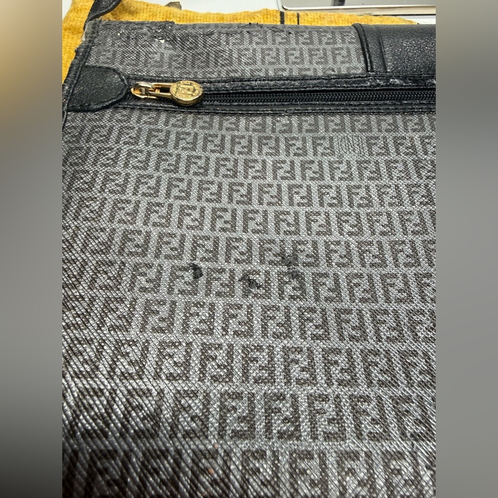 Fendi Vintage Zucca Crossbody Bag Black FF Logo Shoulder Bag Italy READ - Picture 7 of 16